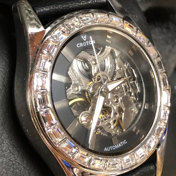 (SOLD) - Picture 3 of 7